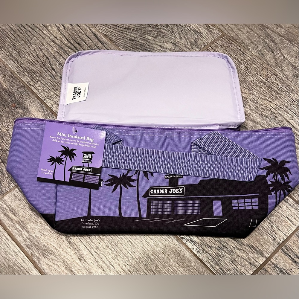 Trader Joe's Purple Mini Insulated Tote/Lunch Bag - New with Tags!